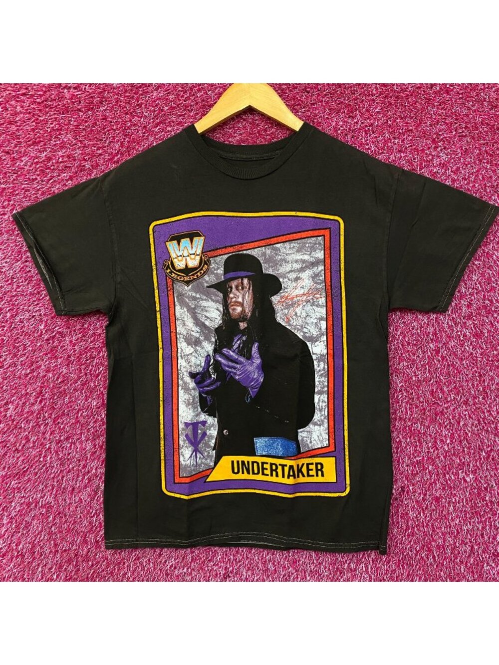 WWE The Undertaker Trading Card T-Shirt Medium